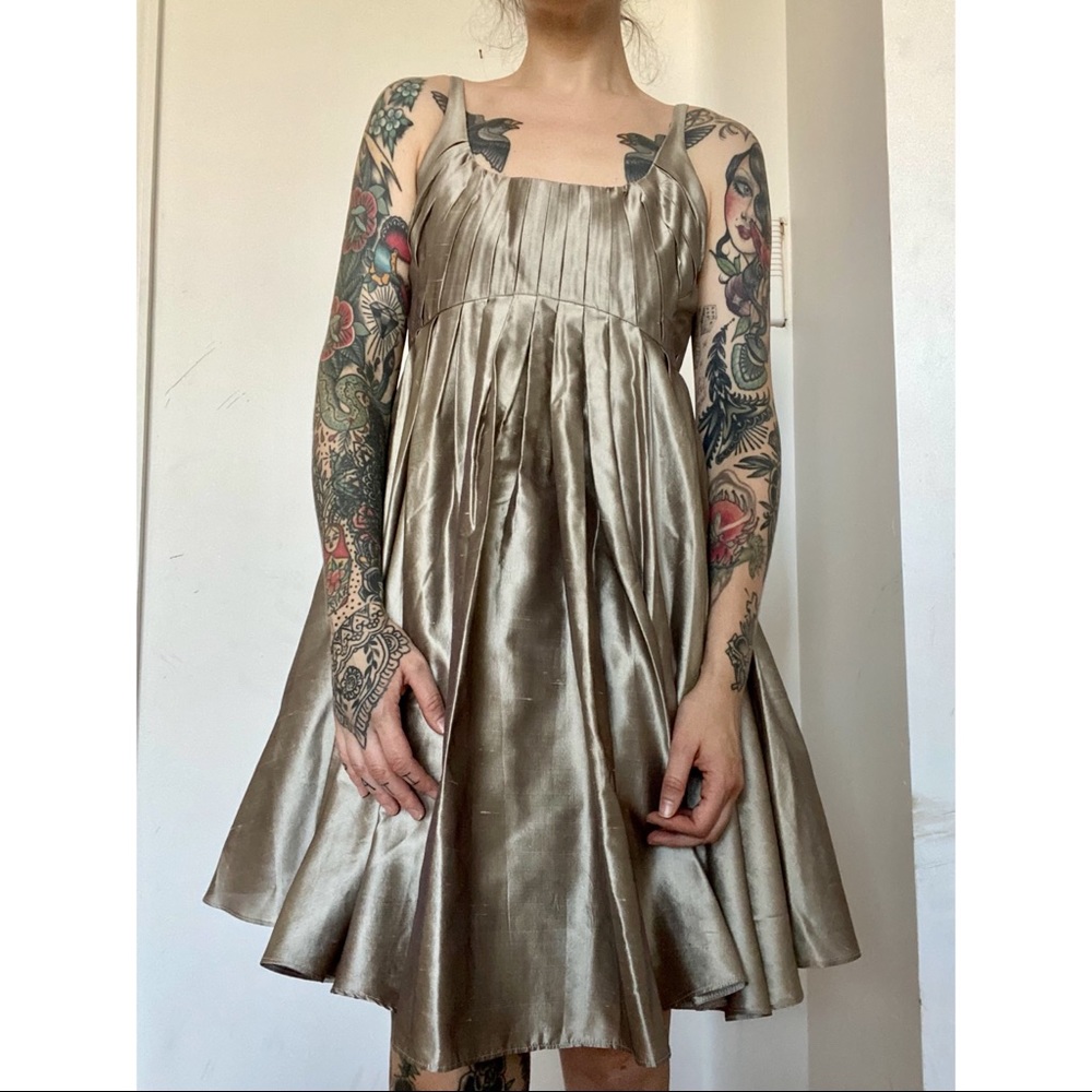 100% silk silver Zac Posen party dress